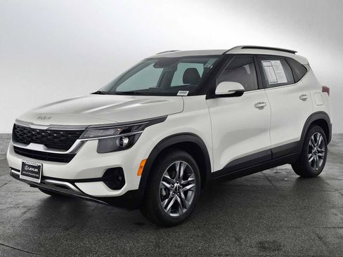 Used 2023 Kia Seltos S FWD image 7