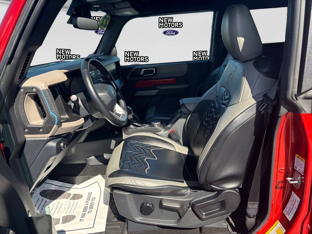 Used 2022 Ford Bronco Wildtrak AWD/4WD image 10