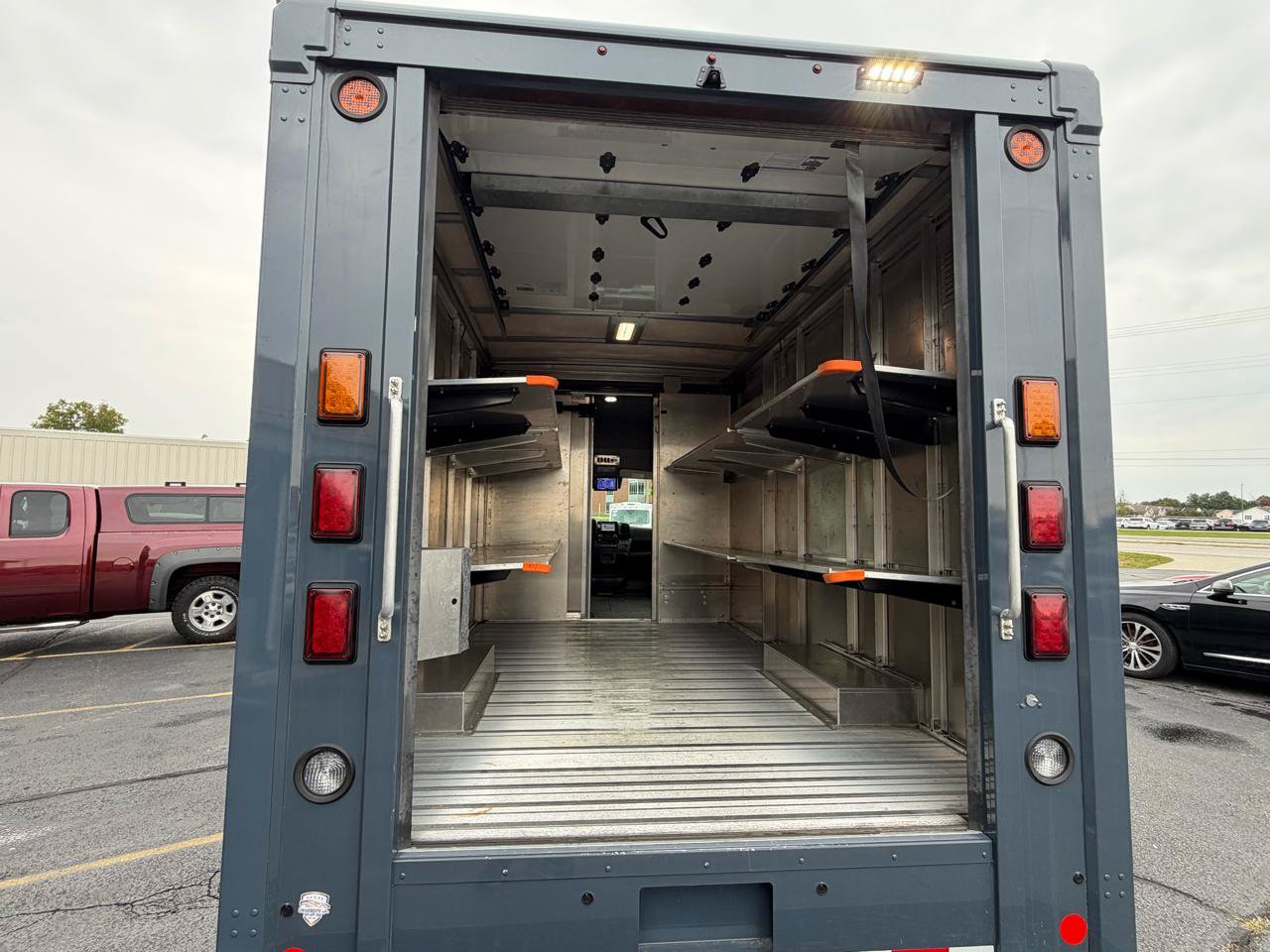 Used 2022 RAM ProMaster 3500 w/ Fleet Safety Group FWD image 19