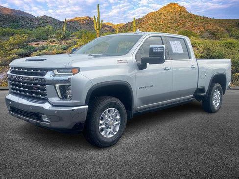 Used 2022 Chevrolet Silverado 2500 LTZ w/ LTZ Convenience Package image 8