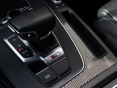 Used 2020 Audi SQ5 Premium Plus w/ Premium Plus Package image 36