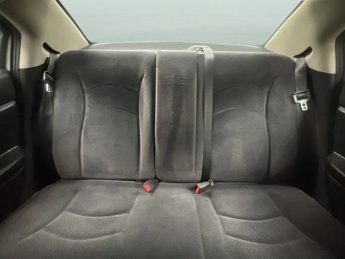 Used 2006 Dodge Stratus SXT FWD image 17