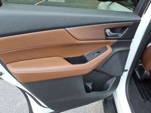 Used 2022 Acura MDX SH-AWD w/ Technology Package image 9