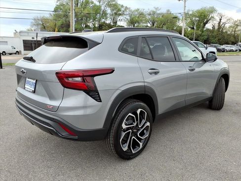 New 2026 Chevrolet Trax RS w/ Driver Confidence Package image 4