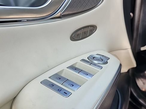 Used 2025 Genesis Electrified GV70 w/ Prestige Package AWD/4WD image 5