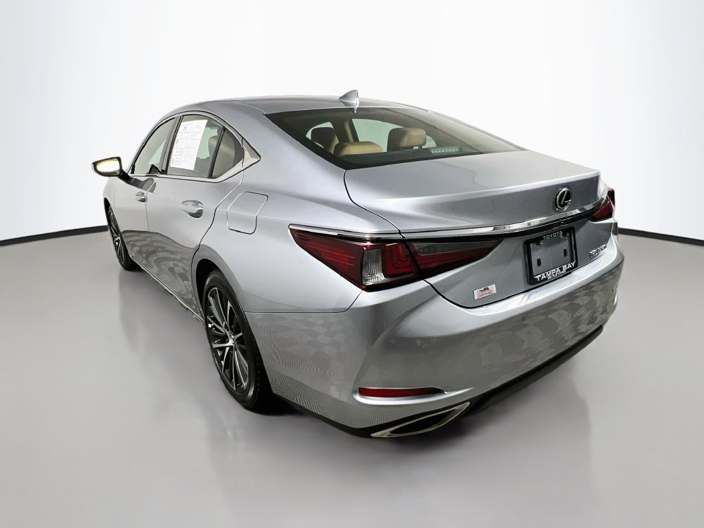 Used 2025 Lexus ES 350 w/ Premium Package FWD image 5