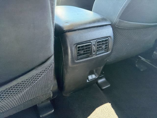 Used 2022 Toyota 4Runner SR5 AWD/4WD image 22