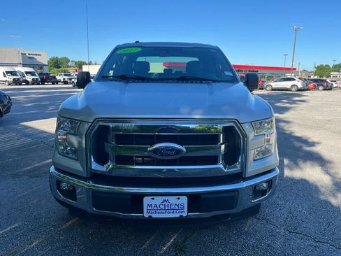 Used 2017 Ford F150 XLT AWD/4WD image 8