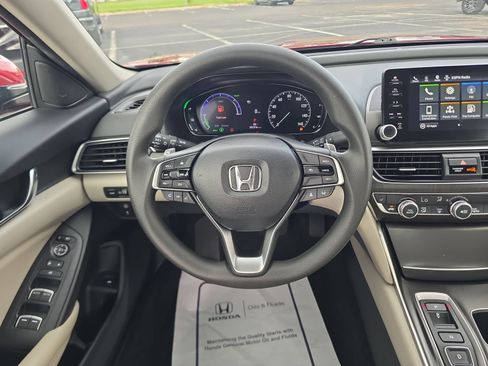Used 2021 Honda Accord EX image 10