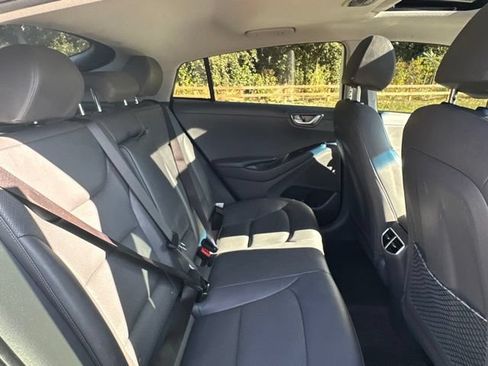 Used 2020 Hyundai Ioniq Limited FWD image 19