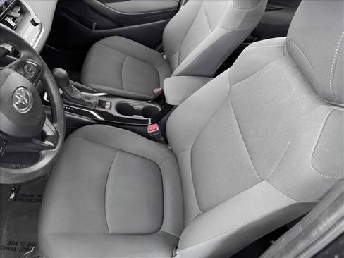 Used 2023 Toyota Corolla LE image 9