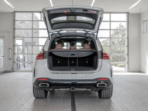 Used 2025 Mercedes-Benz GLE 450e 4MATIC image 16