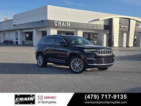 Used 2022 Jeep Grand Cherokee Summit w/ Advanced Protech Group IV image 1