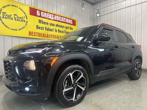 Used 2023 Chevrolet TrailBlazer RS AWD/4WD image 1