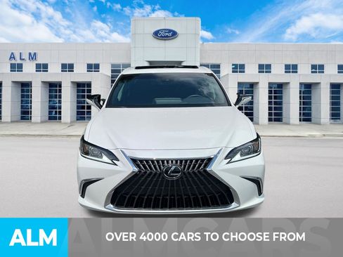 Used 2024 Lexus ES 350 w/ Accessory Package (Z1) FWD image 2