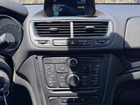 Used 2016 Buick Encore FWD image 10