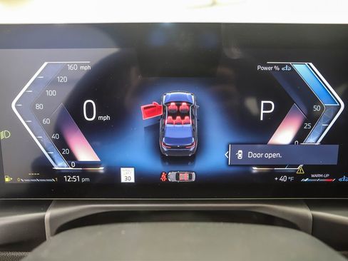 Certified 2025 BMW 330i xDrive Sedan w/ Convenience Package image 12