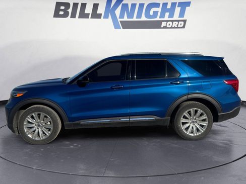 Used 2020 Ford Explorer Limited w/ Class III Trailer Tow Package image 2