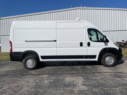 New 2025 RAM ProMaster 2500 w/ Convenience Group image 13