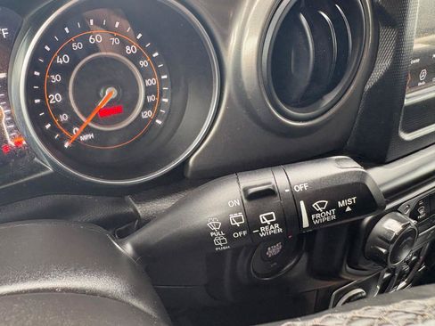 Used 2022 Jeep Wrangler Unlimited Sport AWD/4WD image 29