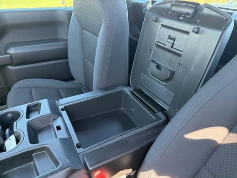 Used 2025 Chevrolet Silverado 1500 W/T image 16