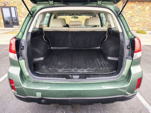 Used 2012 Subaru Outback 2.5i image 13