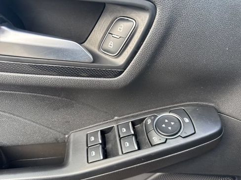 Certified 2025 Ford Escape ST-Line Select AWD/4WD image 16