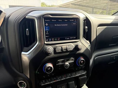 Used 2020 Chevrolet Silverado 3500 LTZ w/ LTZ Premium Package AWD/4WD image 10