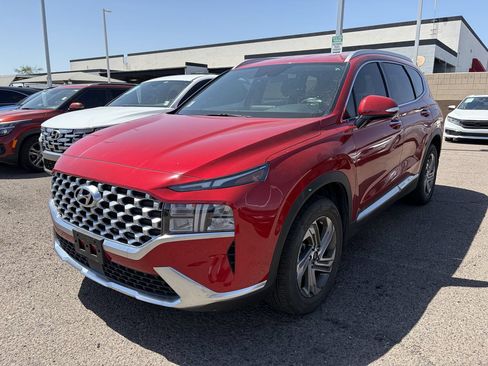 Used 2022 Hyundai Santa Fe SEL w/ Convenience Package FWD image 4