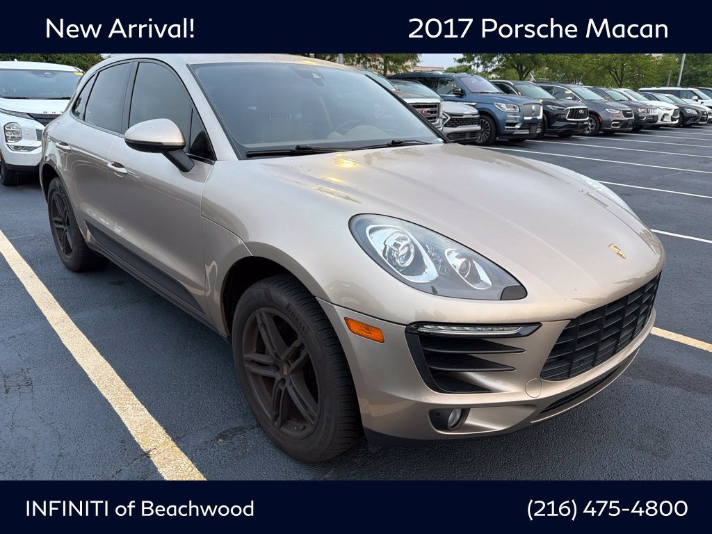 Used 2017 Porsche Macan AWD/4WD image 1