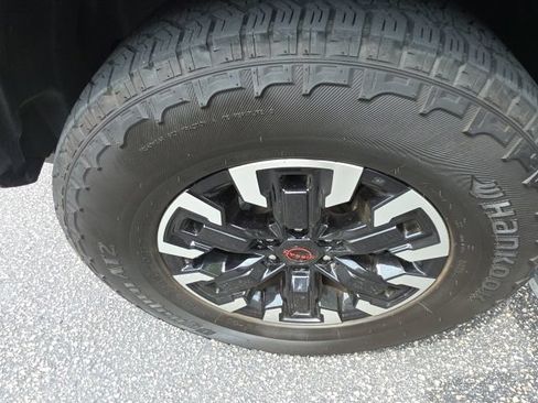 Certified 2024 Nissan Frontier PRO-4X w/ Off-Road Protection Package AWD/4WD image 10