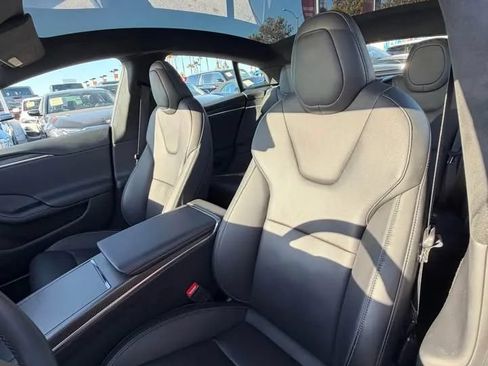 Used 2024 Tesla Model S Plaid AWD/4WD image 8