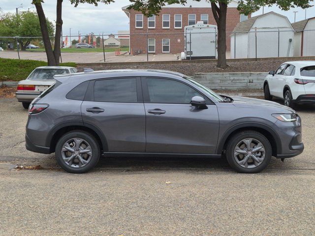 Certified 2027 Honda HR-V LX image 4