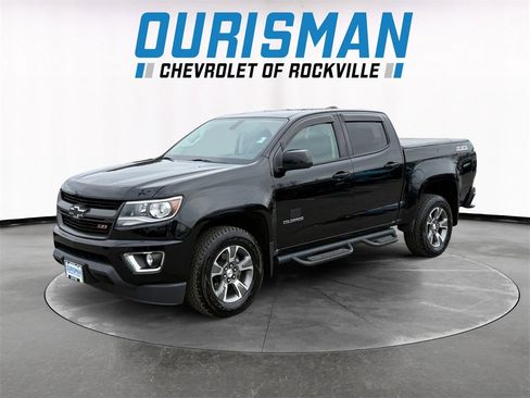 Used 2020 Chevrolet Colorado Z71 image 2