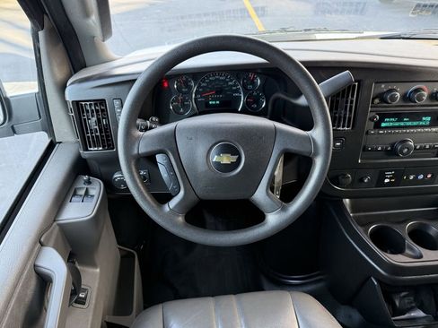 Used 2024 Chevrolet Express 2500 w/ Driver Convenience Package image 22