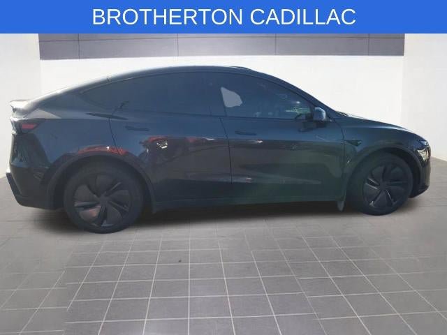 Used 2026 Tesla Model Y 2WD image 9