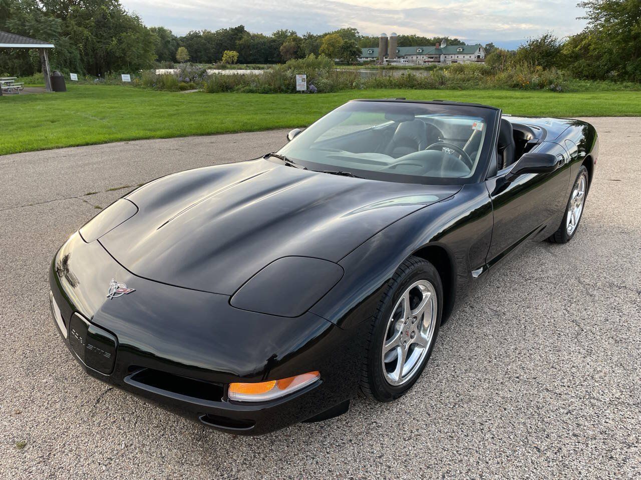Used 2003 Chevrolet Corvette Convertible w/ Preferred Equipment Group1 RWD image 51