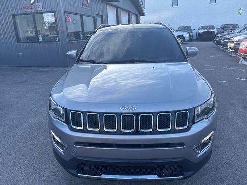 Used 2018 Jeep Compass Limited w/ Navigation Group image 9