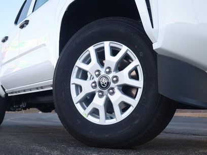 New 2026 Toyota Tacoma SR