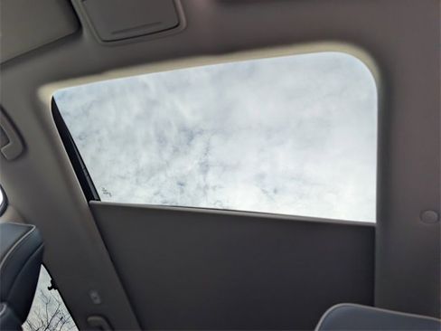 New 2025 Honda Pilot Elite image 17