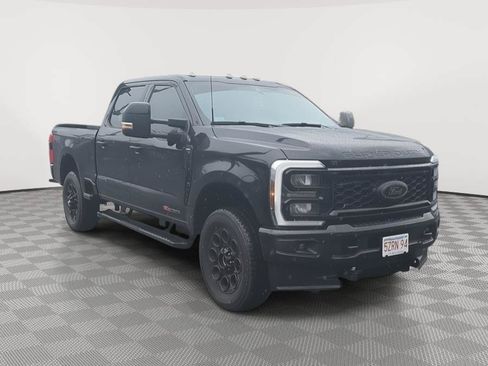 Used 2026 Ford F350 Lariat w/ Black Appearance Package AWD/4WD image 3