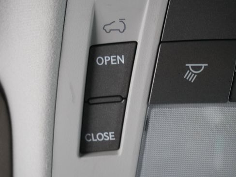 Used 2013 Lexus RX 350 AWD w/ Navigation Pkg image 28