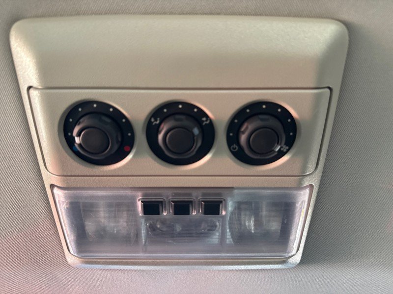Used 2014 Land Rover LR4 HSE AWD/4WD image 30