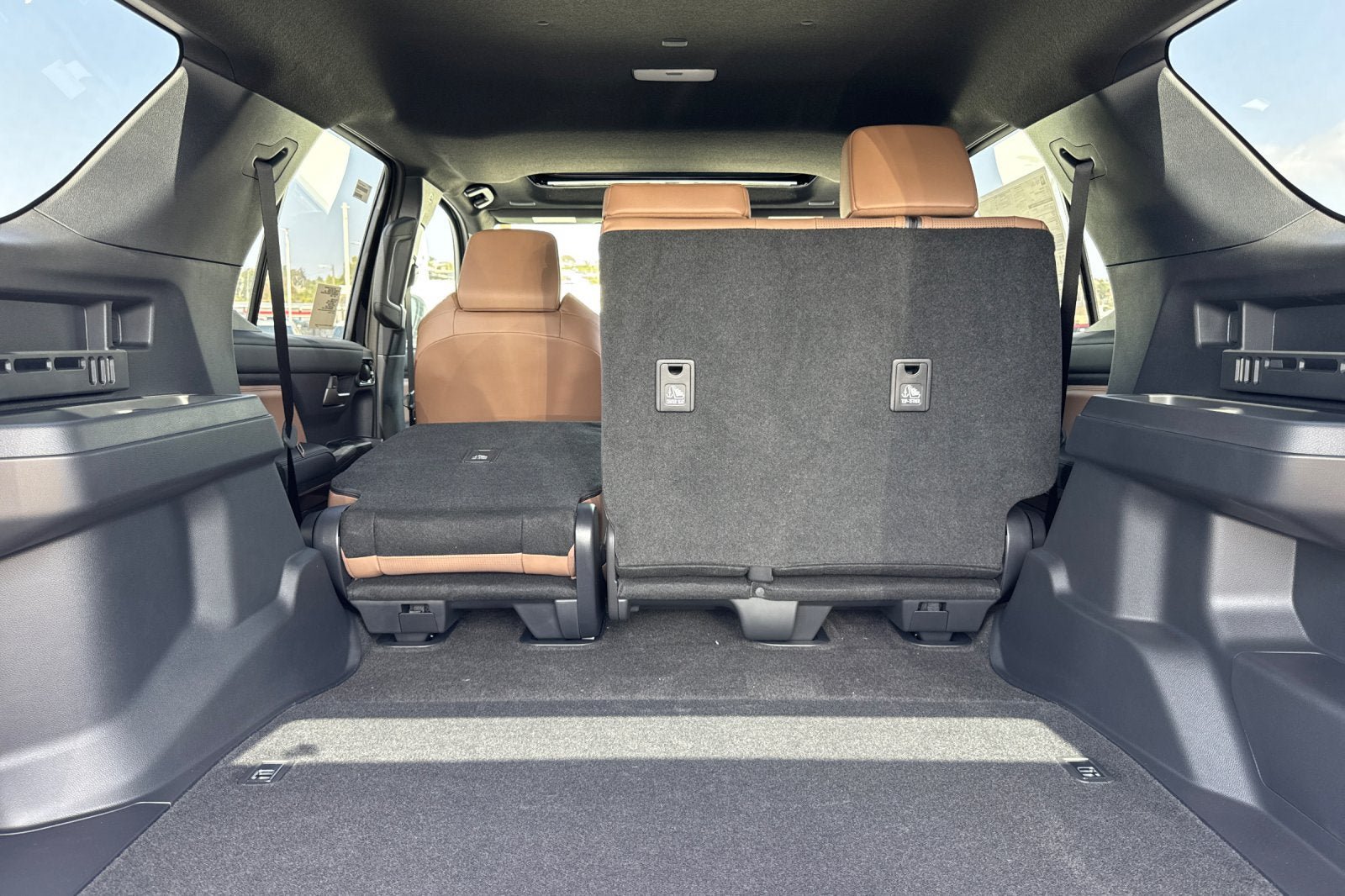 New 2026 Toyota 4Runner Limited AWD/4WD image 16