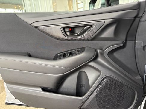 Used 2024 Subaru Outback image 17