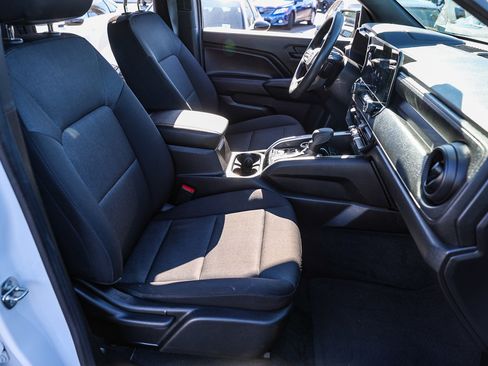 Used 2023 Chevrolet Colorado Trail Boss w/ Advanced Trailering Package image 7