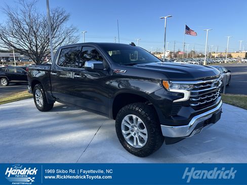 Used 2024 Chevrolet Silverado 1500 LTZ w/ LTZ Convenience Package II image 1