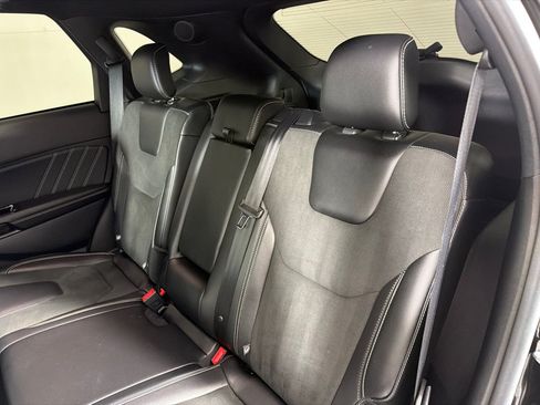 Used 2020 Ford Edge ST w/ Equipment Group 401A AWD/4WD image 21