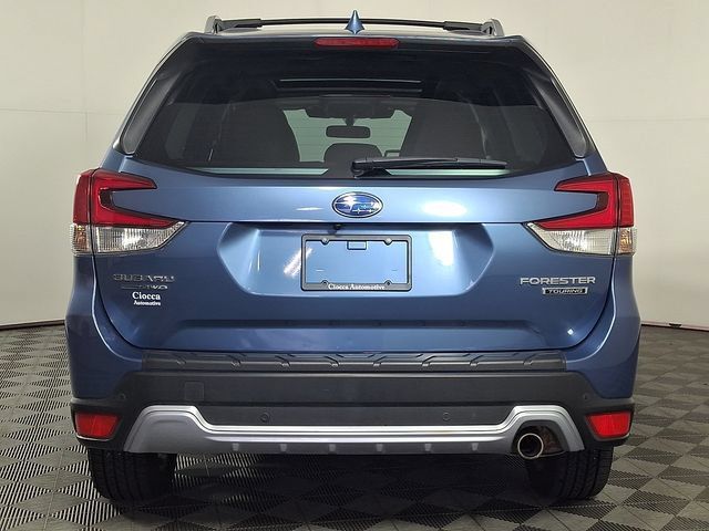 Certified 2023 Subaru Forester Touring AWD/4WD image 8