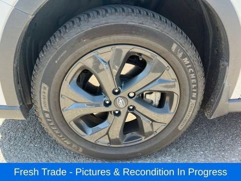 Used 2022 Subaru Outback Onyx Edition XT w/ Popular Package #2 AWD/4WD image 11